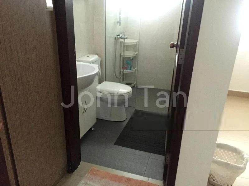 1 Bed Semi-Detached House (Landed) for Rent in  Pebble Lane - Image 3